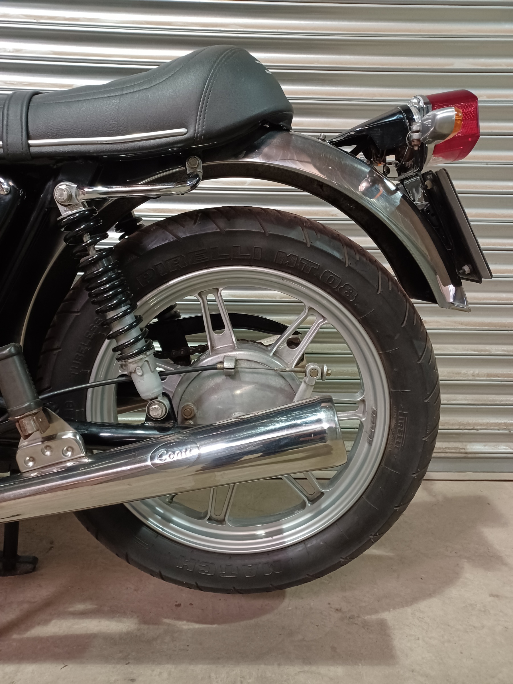 DUCATI 900 GTS ORIGINAL UK BIKE WITH V5C REGISTRATION DOCUMENT & PARTS - Image 8