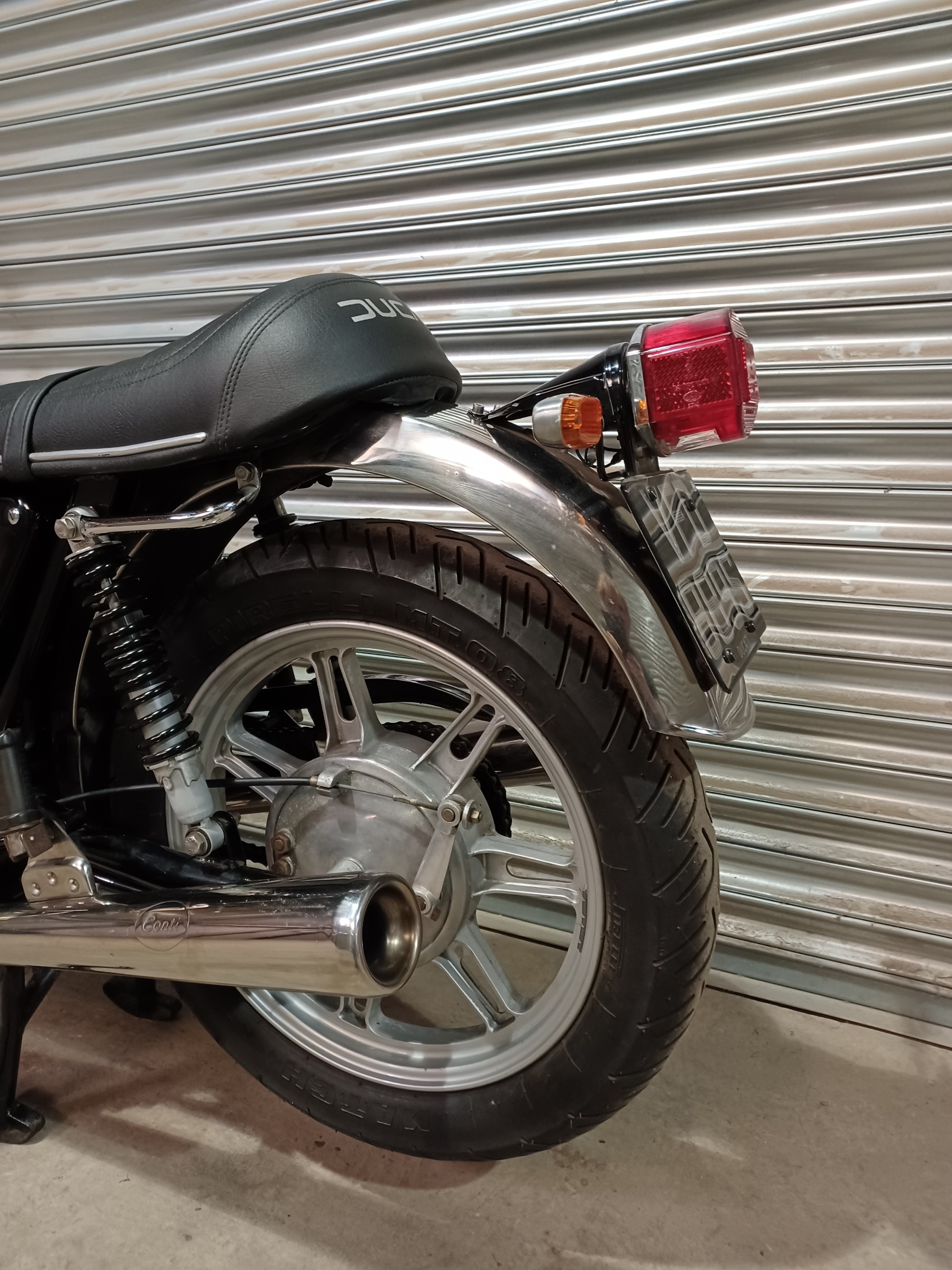 DUCATI 900 GTS ORIGINAL UK BIKE WITH V5C REGISTRATION DOCUMENT & PARTS - Image 12