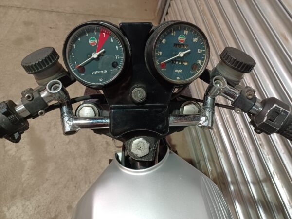 LAVERDA JOTA 180 ORIGINAL UK BIKE WITH SLATER BROTHERS AUTHENTIFICATION & V5C - Image 11