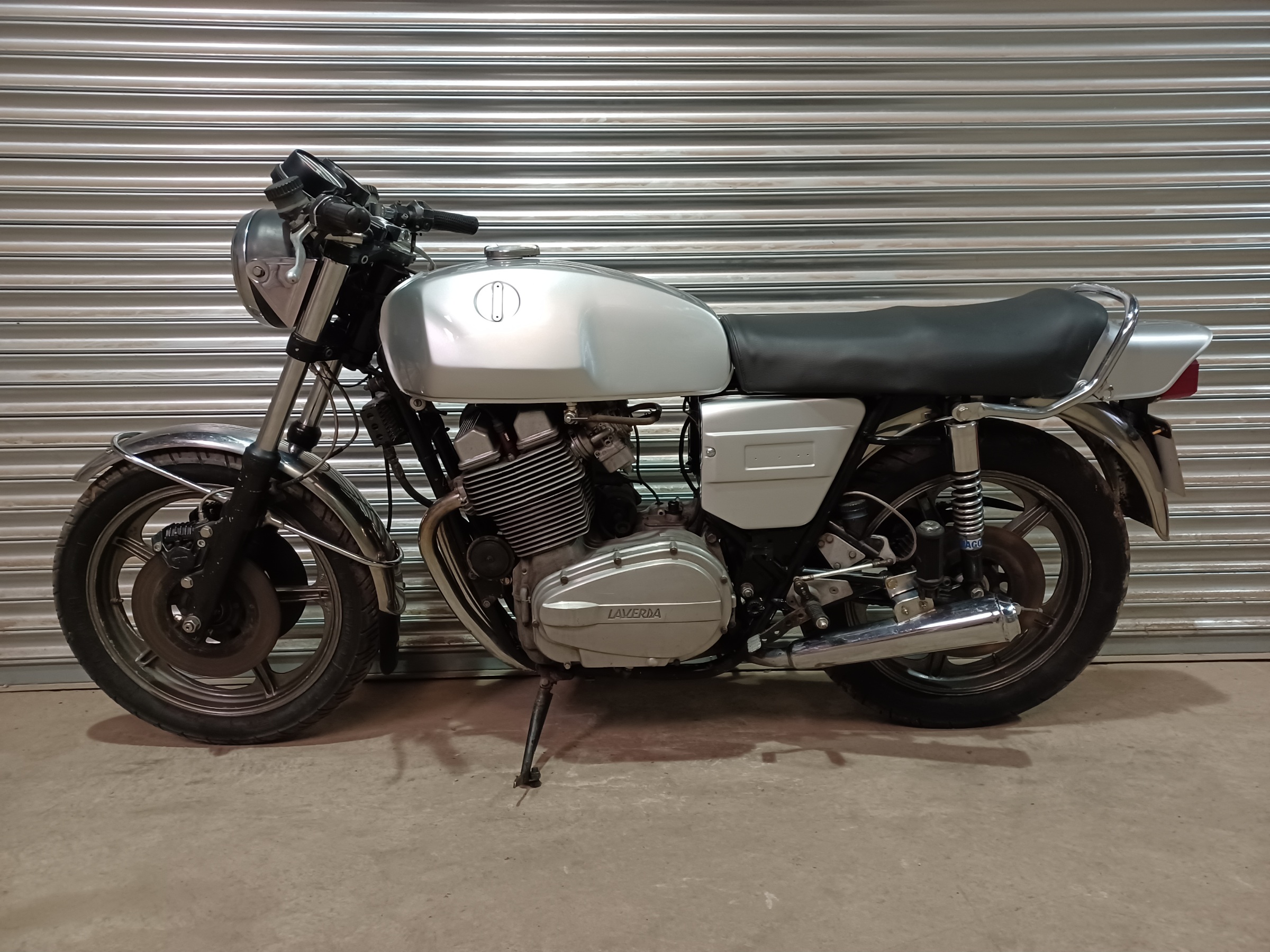 LAVERDA JOTA 180 ORIGINAL UK BIKE WITH SLATER BROTHERS AUTHENTIFICATION & V5C - Image 2