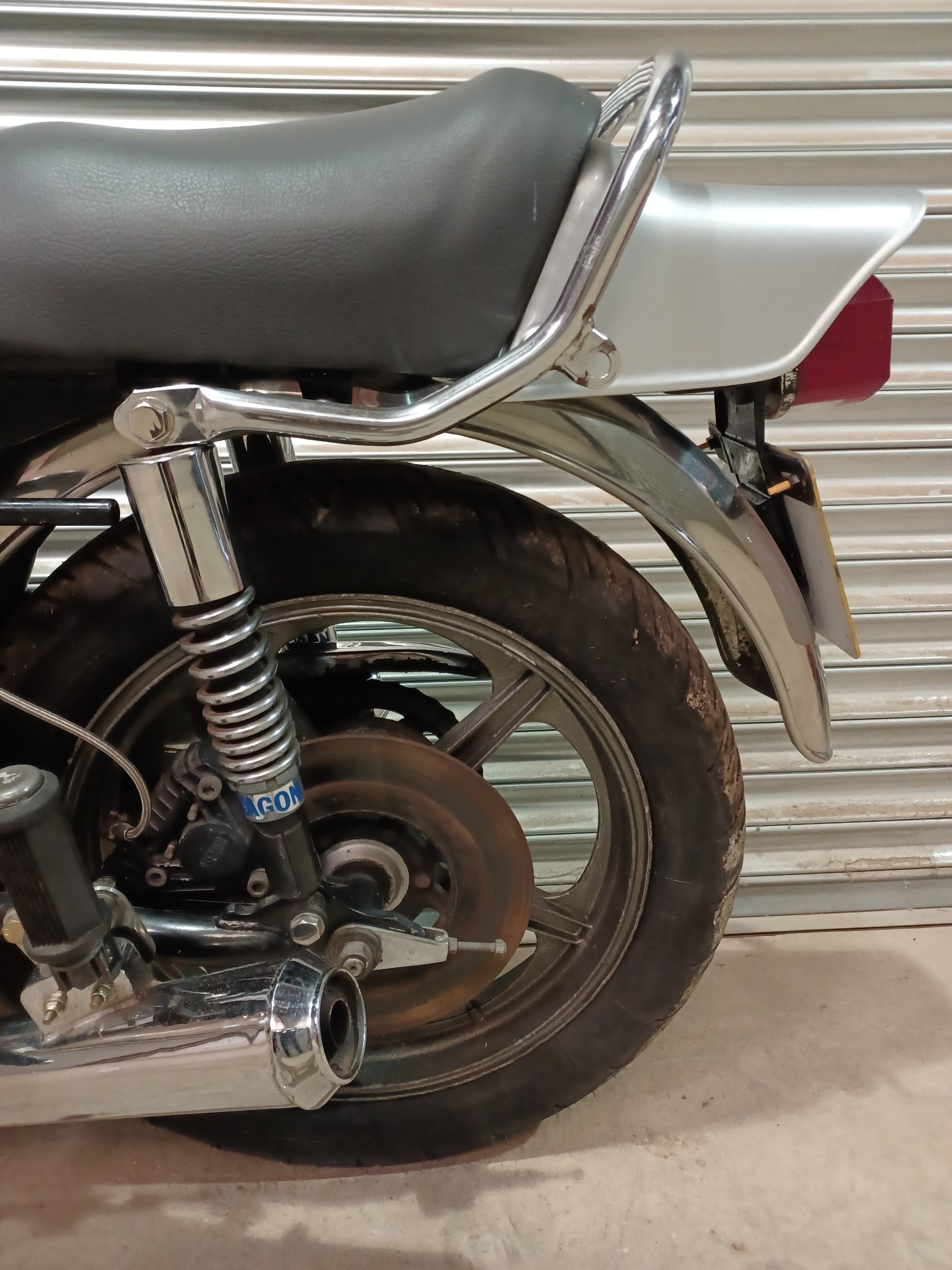LAVERDA JOTA 180 ORIGINAL UK BIKE WITH SLATER BROTHERS AUTHENTIFICATION & V5C - Image 8