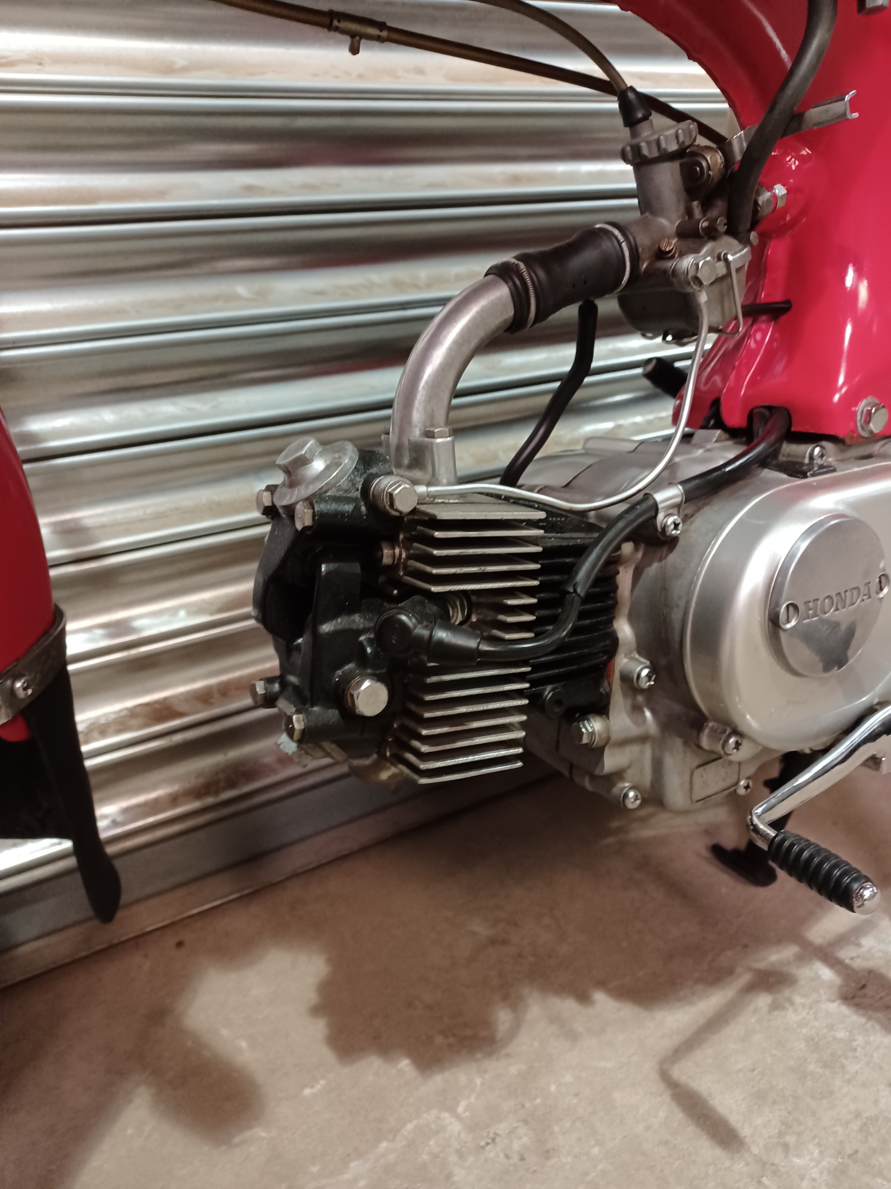 HONDA C110 50cc SPORT IN NICE CONDITION WITH V5C REGISTRATION DOCUMENT - Image 14