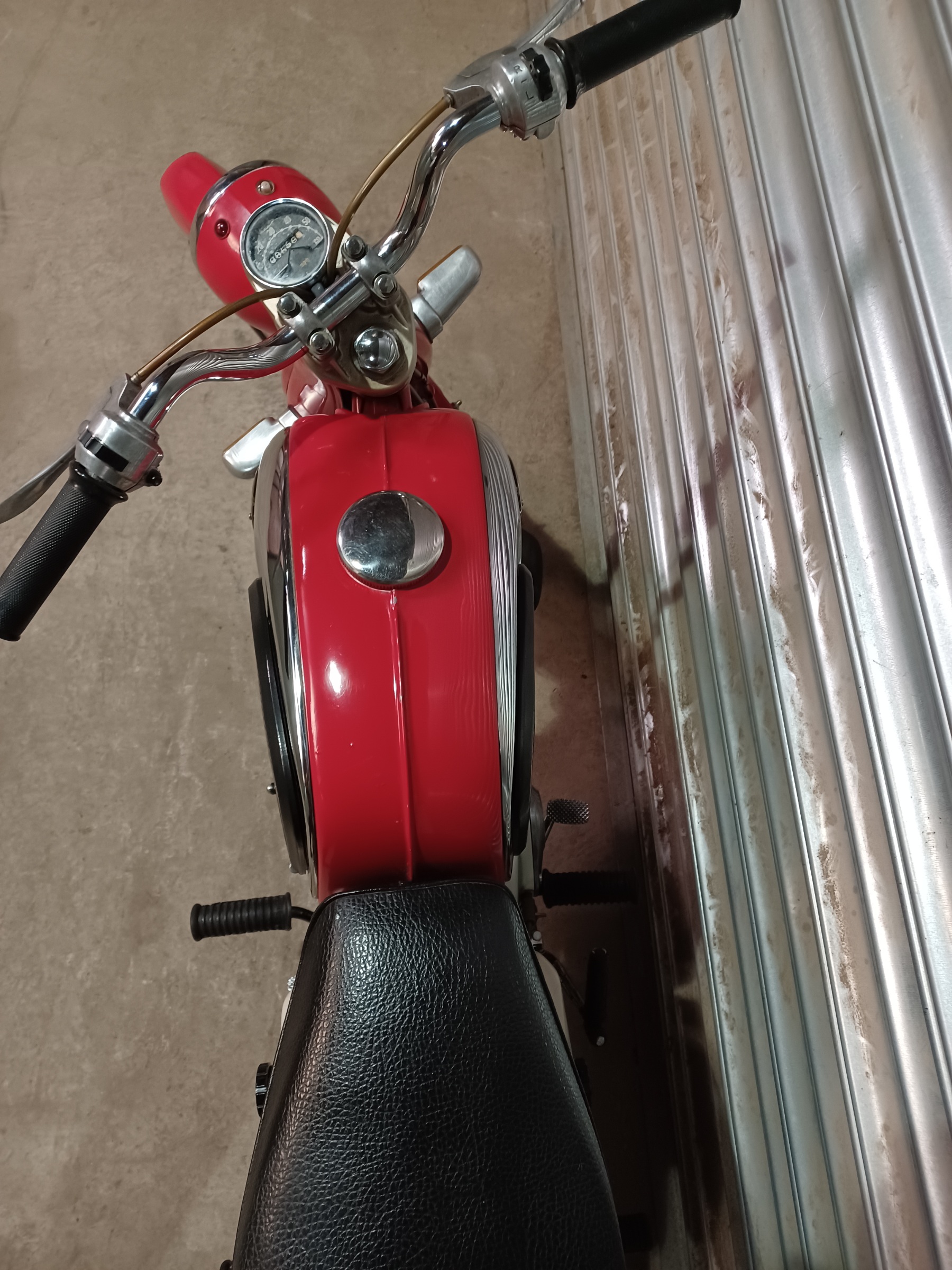 HONDA C110 50cc SPORT IN NICE CONDITION WITH V5C REGISTRATION DOCUMENT - Image 13