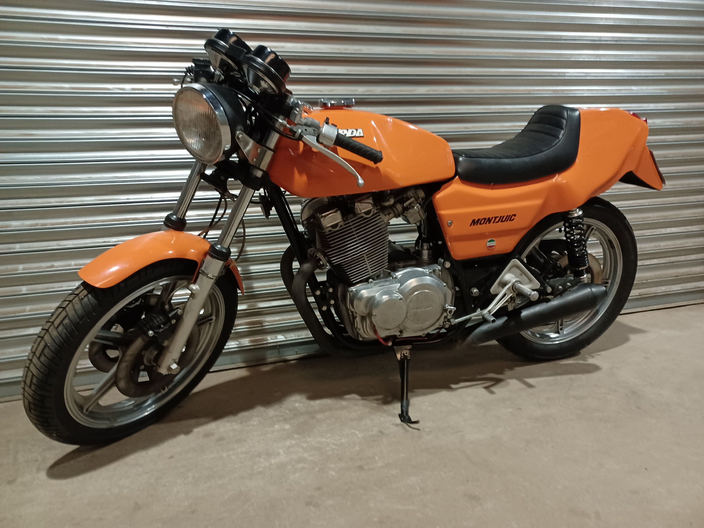 LAVERDA MONTJUIC MK1 500cc RARE BIKE WITH SLATER BROTHERS AUTHENTIFICATION - Image 11