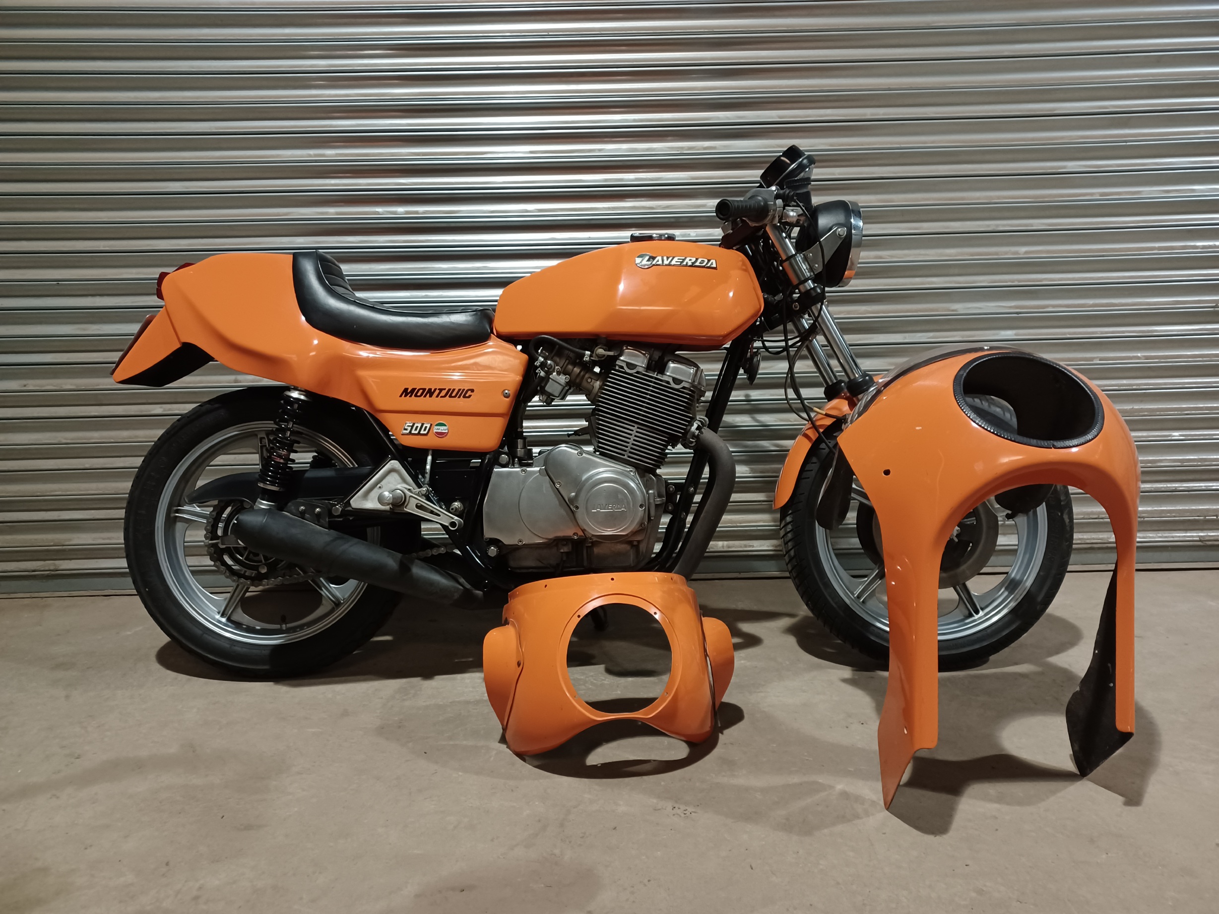 LAVERDA MONTJUIC MK1 500cc RARE BIKE WITH SLATER BROTHERS AUTHENTIFICATION