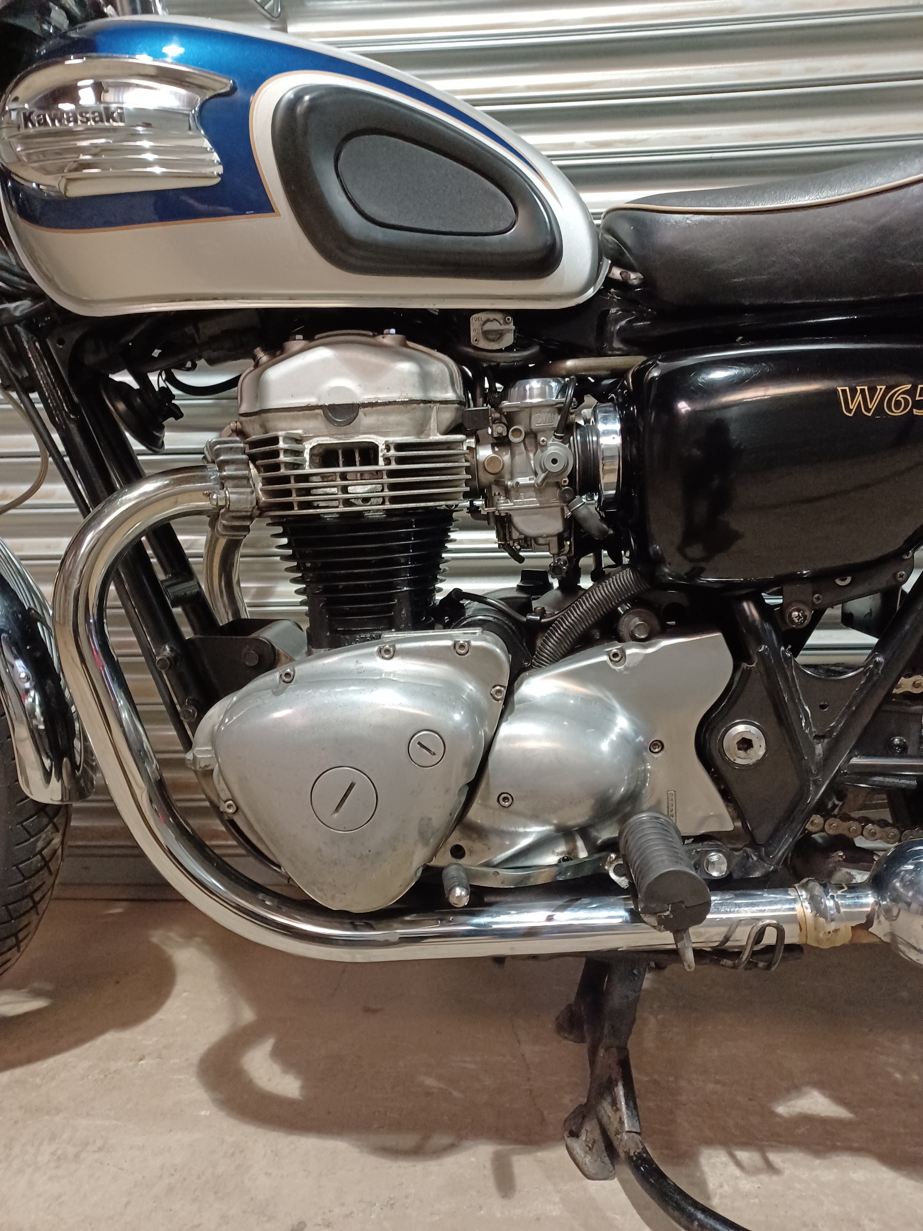 KAWASAKI W650 OWNED 22 YEARS WITH EVERY MOT CERTIFICATE PRESENT - Image 6