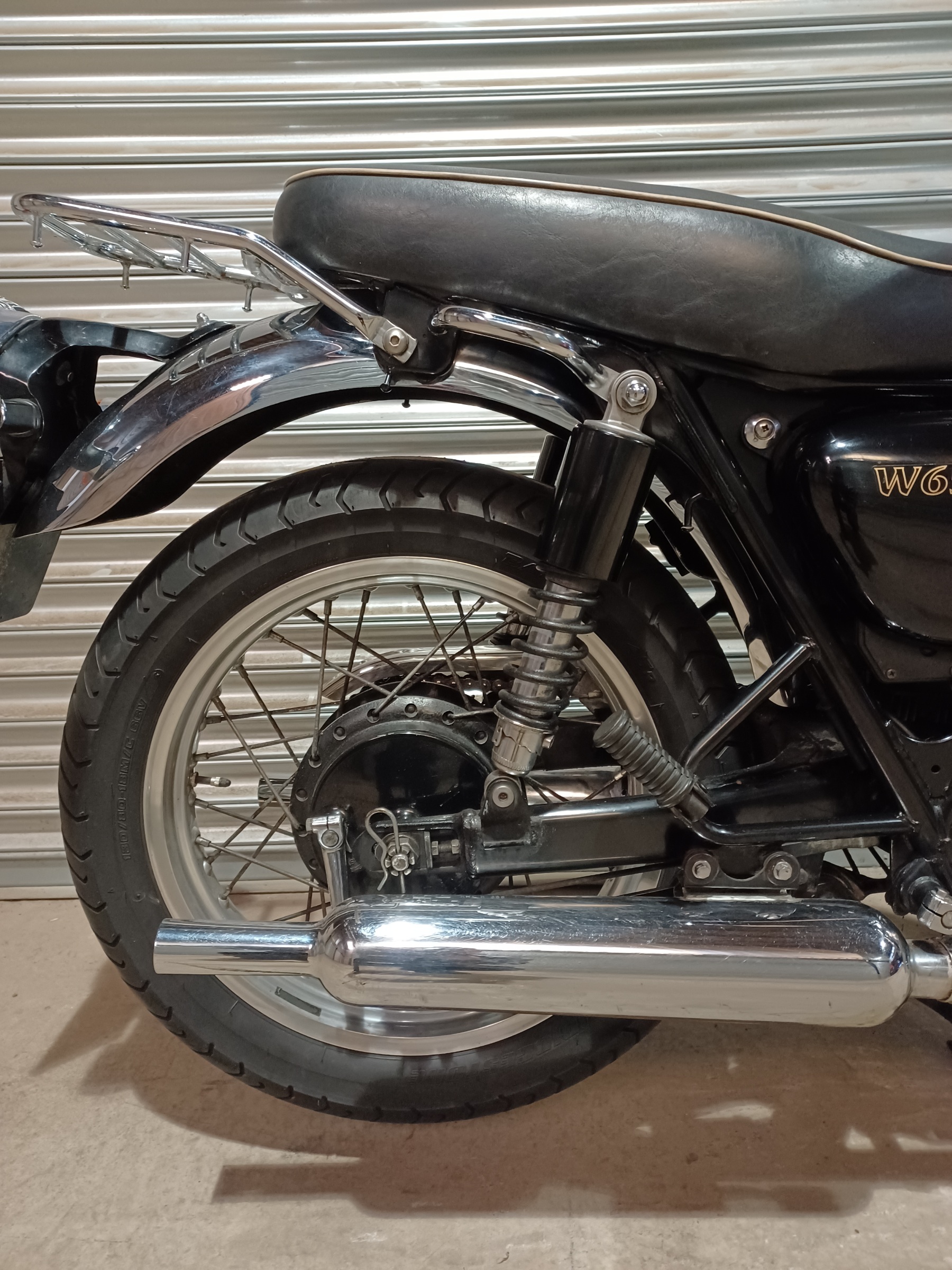 KAWASAKI W650 OWNED 22 YEARS WITH EVERY MOT CERTIFICATE PRESENT - Image 7