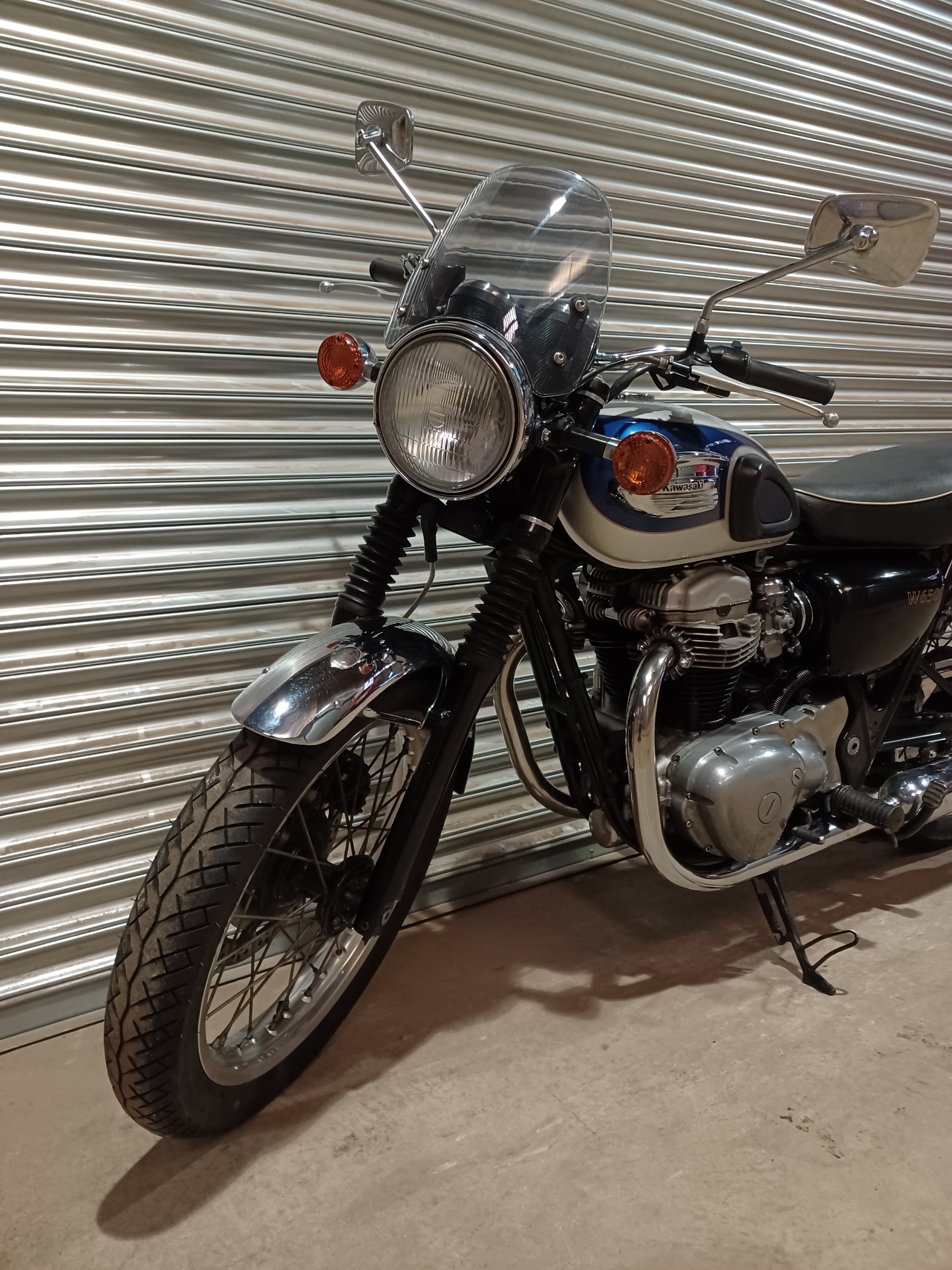 KAWASAKI W650 OWNED 22 YEARS WITH EVERY MOT CERTIFICATE PRESENT - Image 10