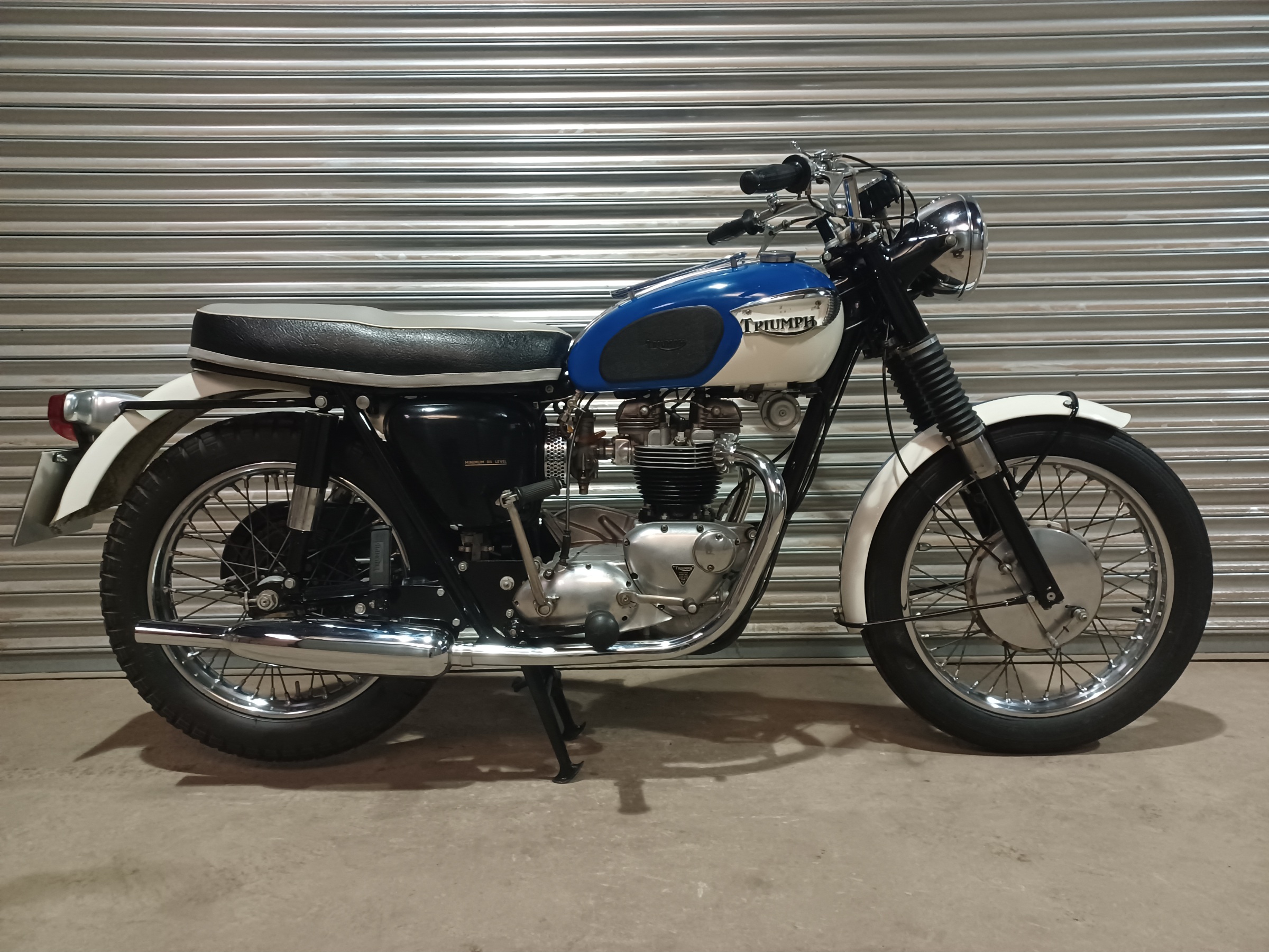 TRIUMPH TROPHY TR6SR 650cc RARE CLASSIC TROPHY WITH MATCHING NUMBERS & V5C