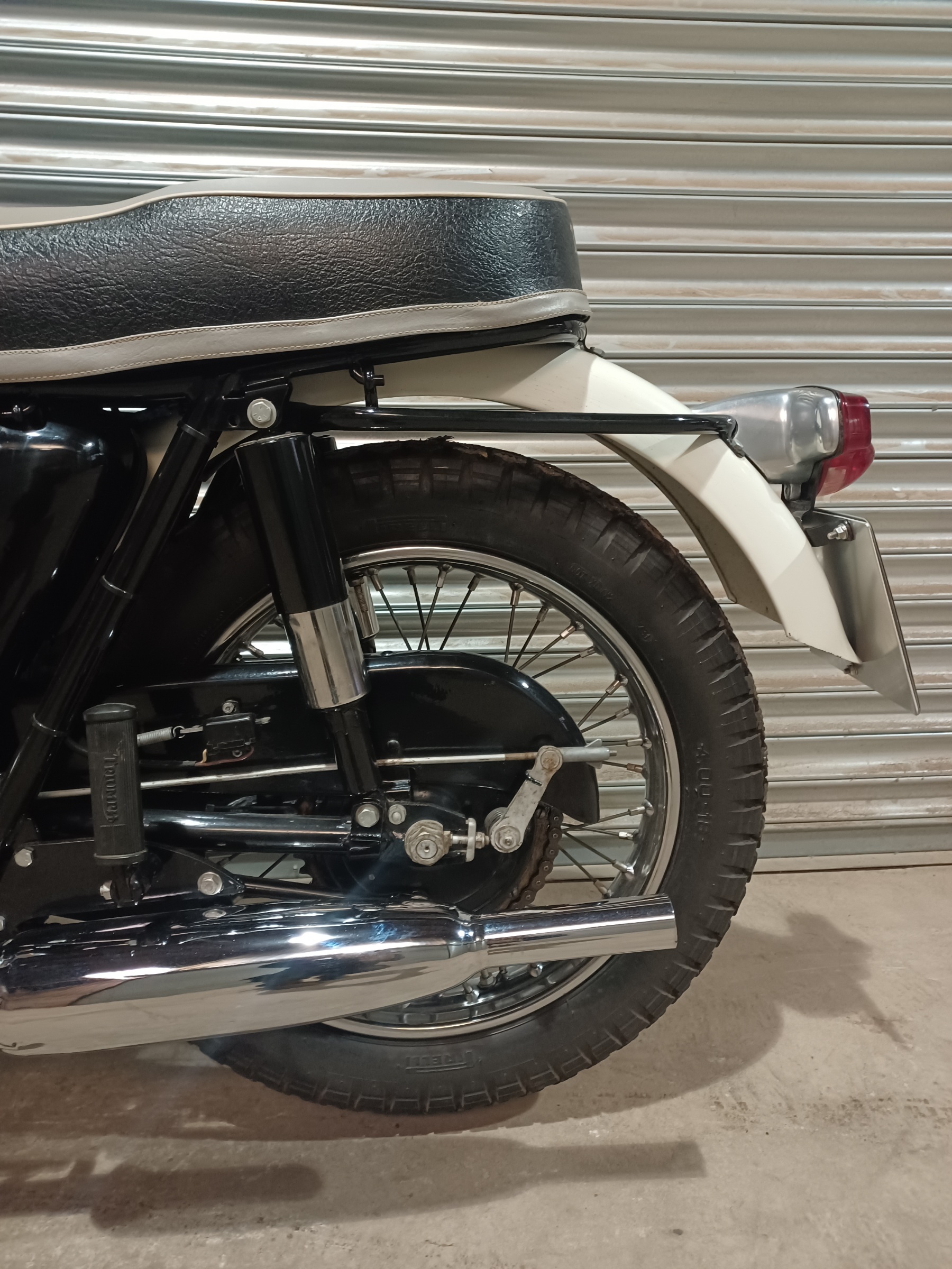TRIUMPH TROPHY TR6SR 650cc RARE CLASSIC TROPHY WITH MATCHING NUMBERS & V5C - Image 8