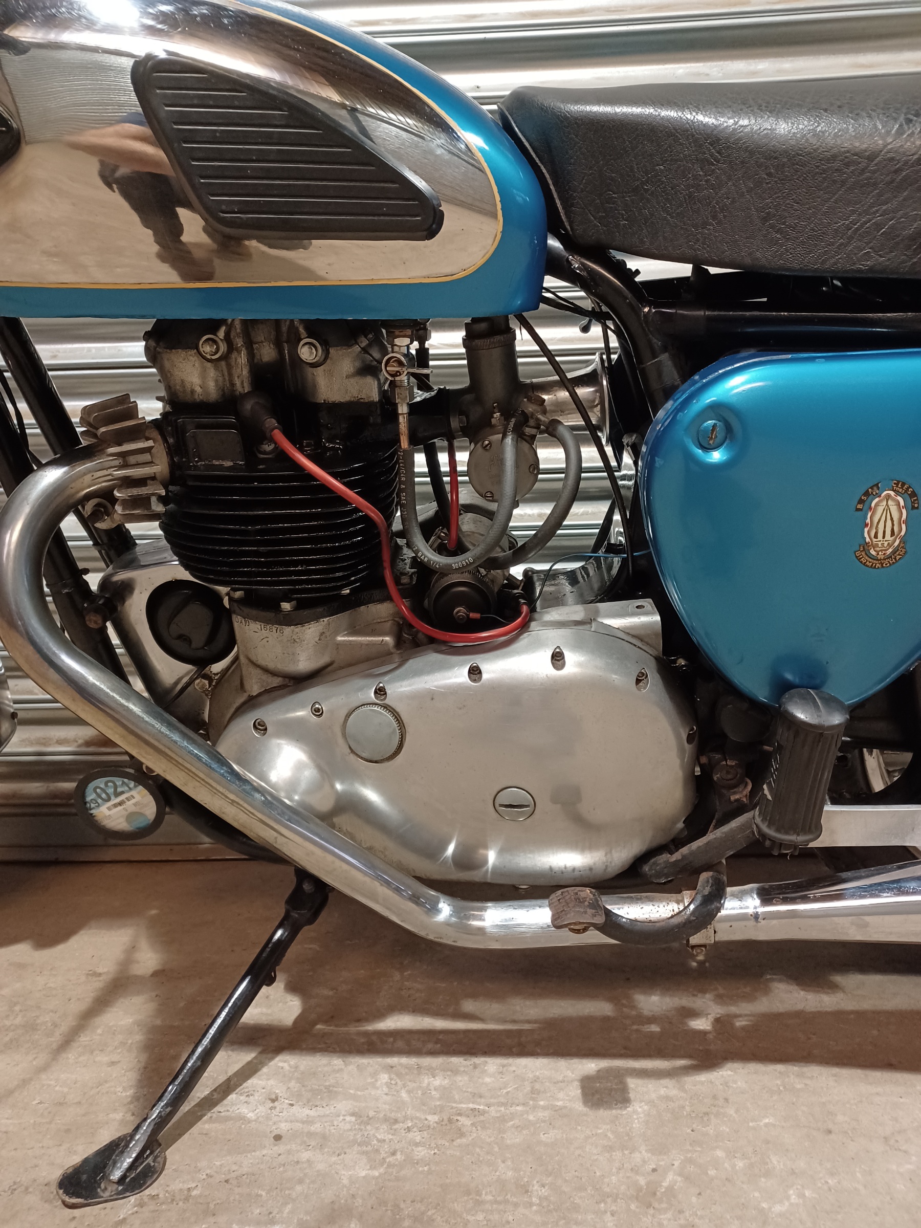 BSA A10 650cc CAFE RACER STYLE WITH V5C & OLD MOT CERTIFICATES - Image 5