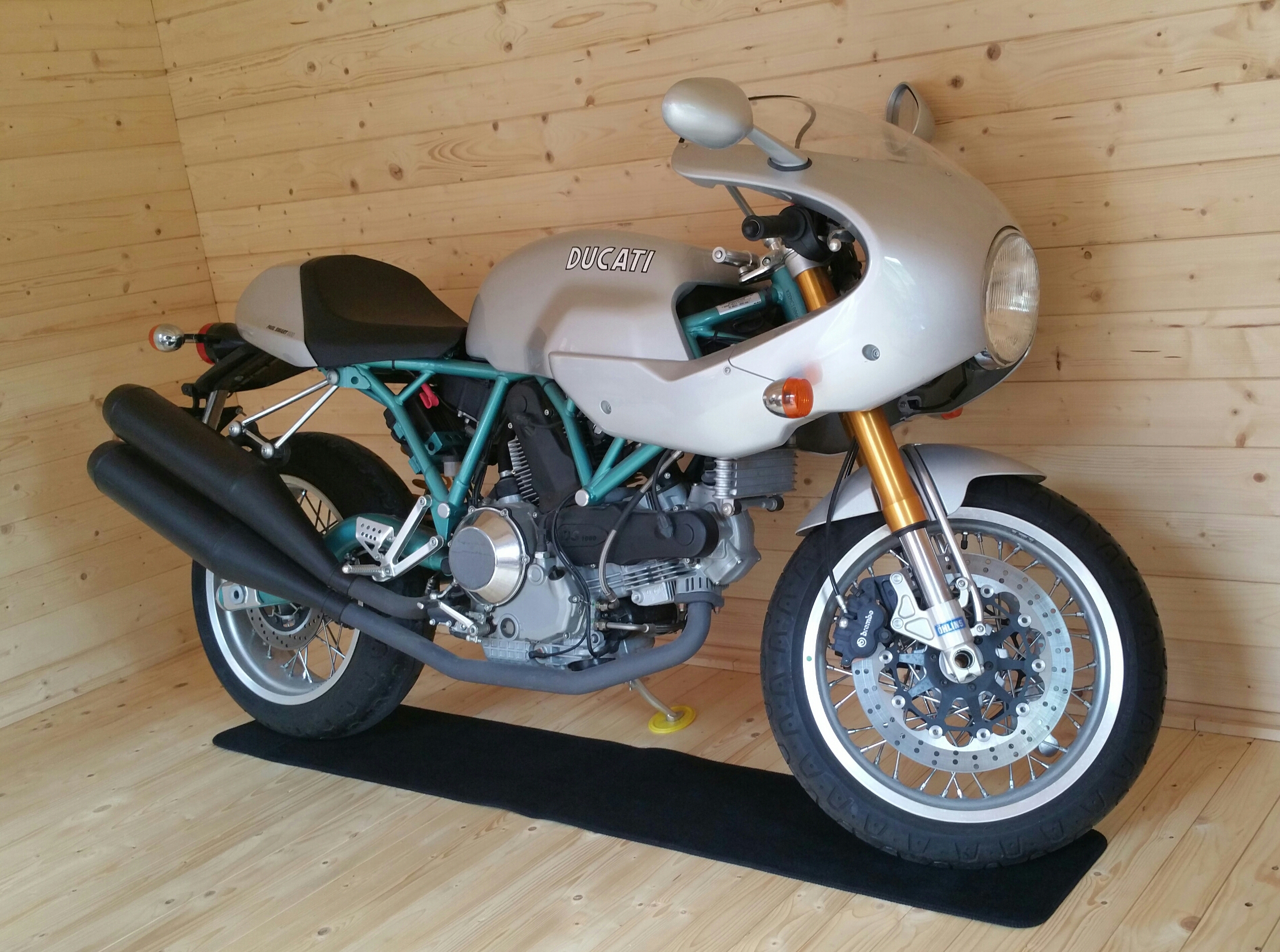 DUCATI PAUL SMART 1000 LE IMMACULATE & TOTALLY ORIGINAL WITH VERY LOW MILAGE