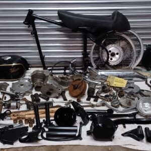 VELOCETTE VENOM RESTORATION PROJECT WITH V5C REGISTRATION DOCUMENT