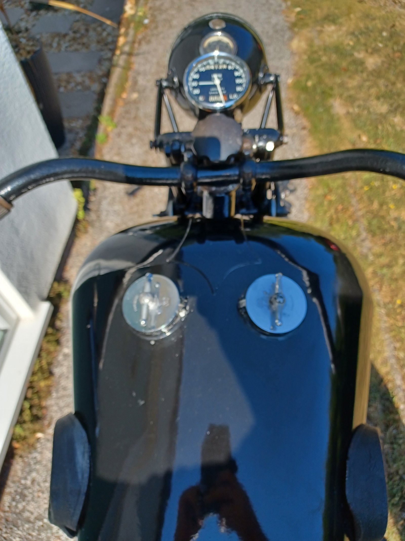 BROUGH SUPERIOR 11-50 PART RESTORED PROJECT WITH PROFESSIONAL FULL ENGINE REBUILD (POA) - Image 10