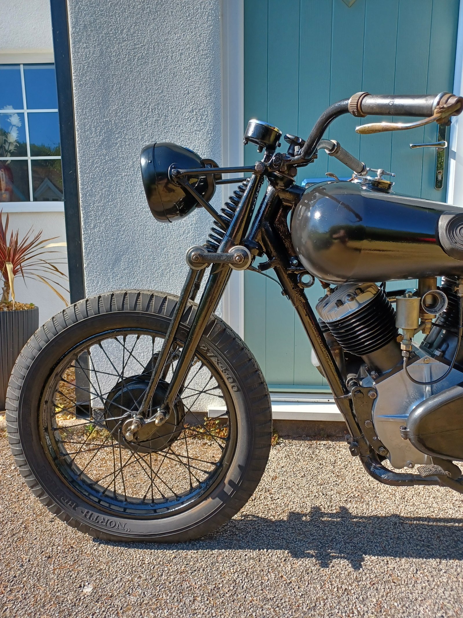 BROUGH SUPERIOR 11-50 PART RESTORED PROJECT WITH PROFESSIONAL FULL ENGINE REBUILD (POA) - Image 4