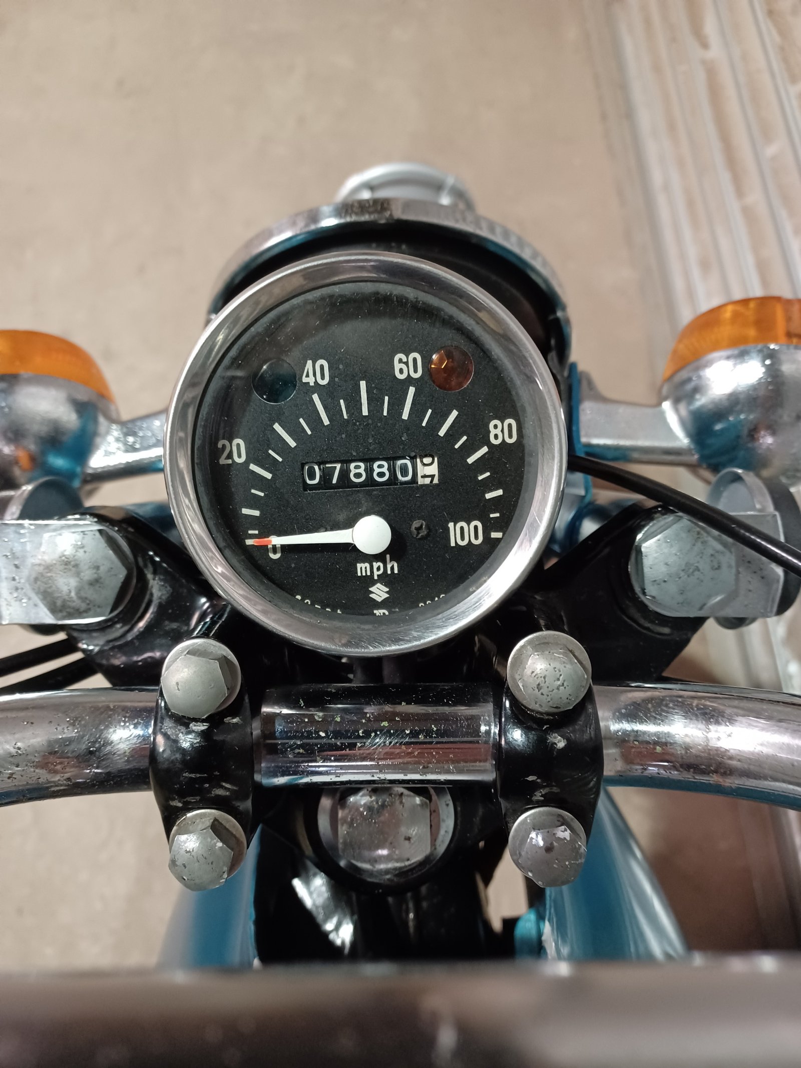 SUZUKI MAVERICK 50cc ORIGINAL UK BIKE VERY RARE WITH V5C REGISTRATION DOCUMENT - Image 11