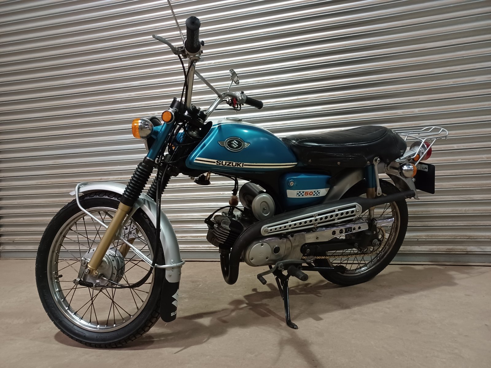SUZUKI MAVERICK 50cc ORIGINAL UK BIKE VERY RARE WITH V5C REGISTRATION DOCUMENT - Image 10