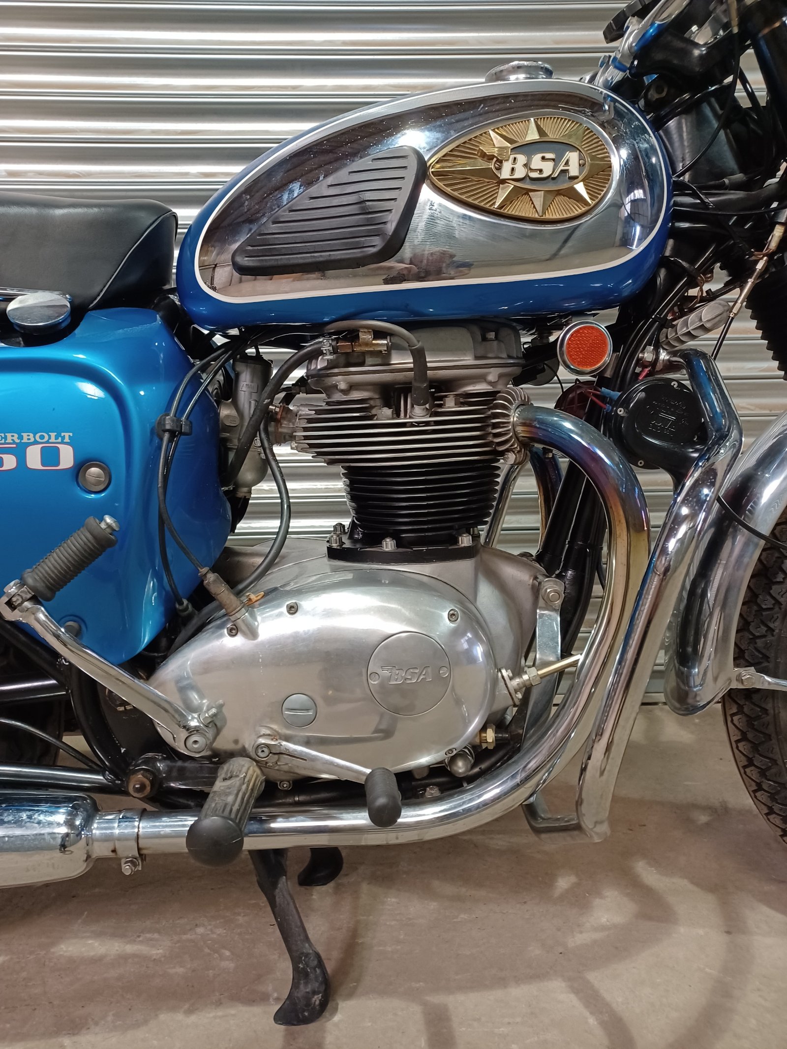 BSA A65 THUNDERBOLT 650cc RESTORED INCLUDING FULL SRM ENGINE REBUILD STUNNING MACHINE - Image 5