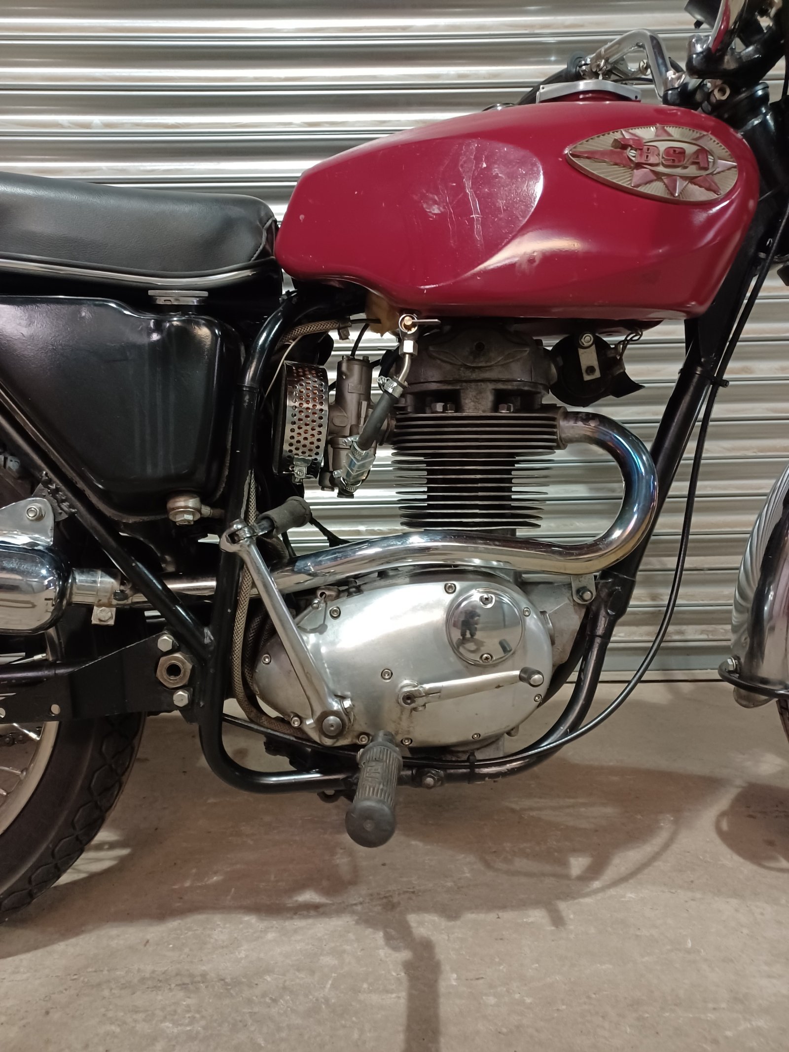 BSA B44 SHOOTING STAR 441cc MATCHING NUMBERS WITH ELECTRONIC IGNITION - Image 6